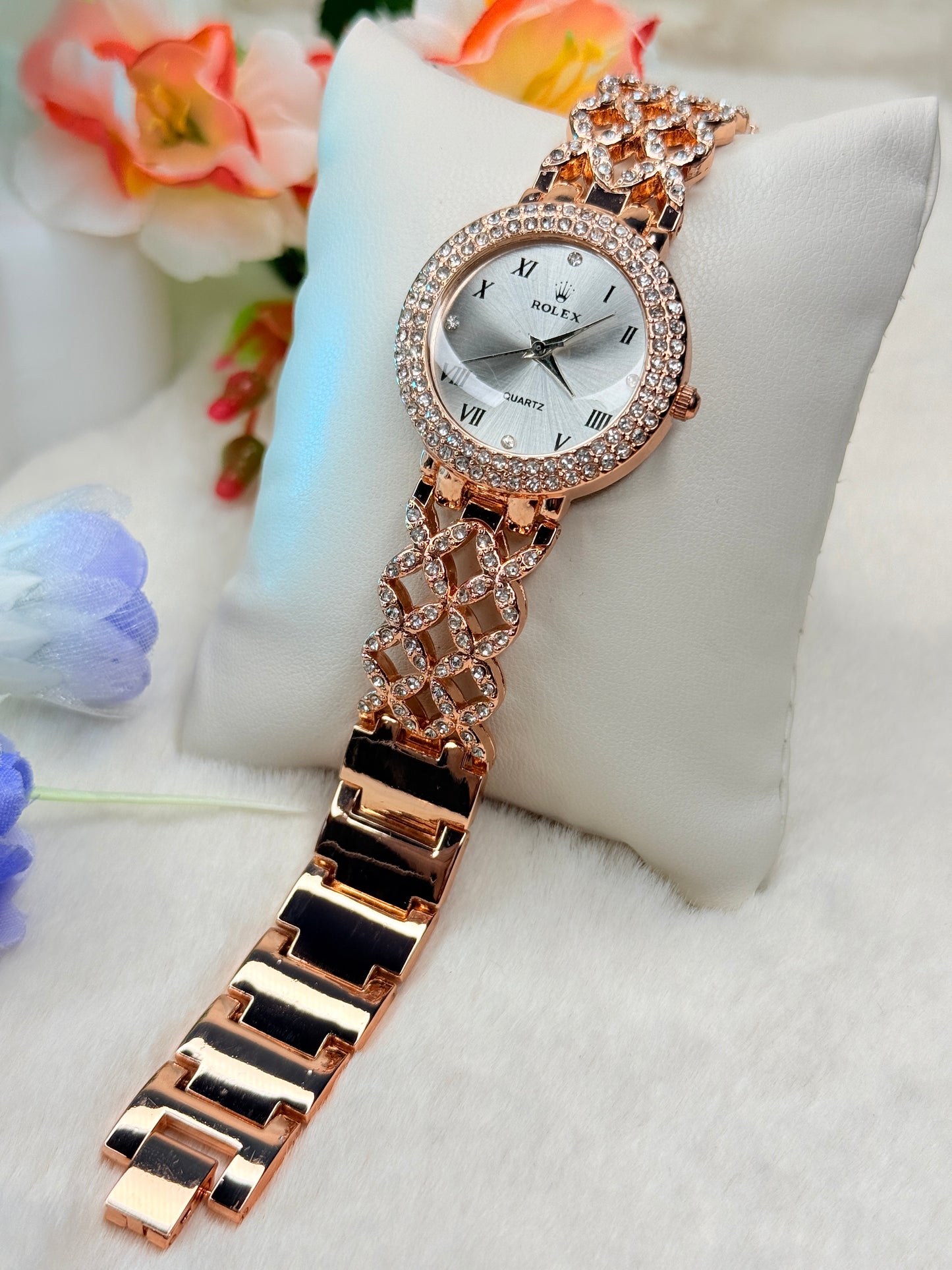 Ladies premium watch + ফ্রী ডেলিভারি।