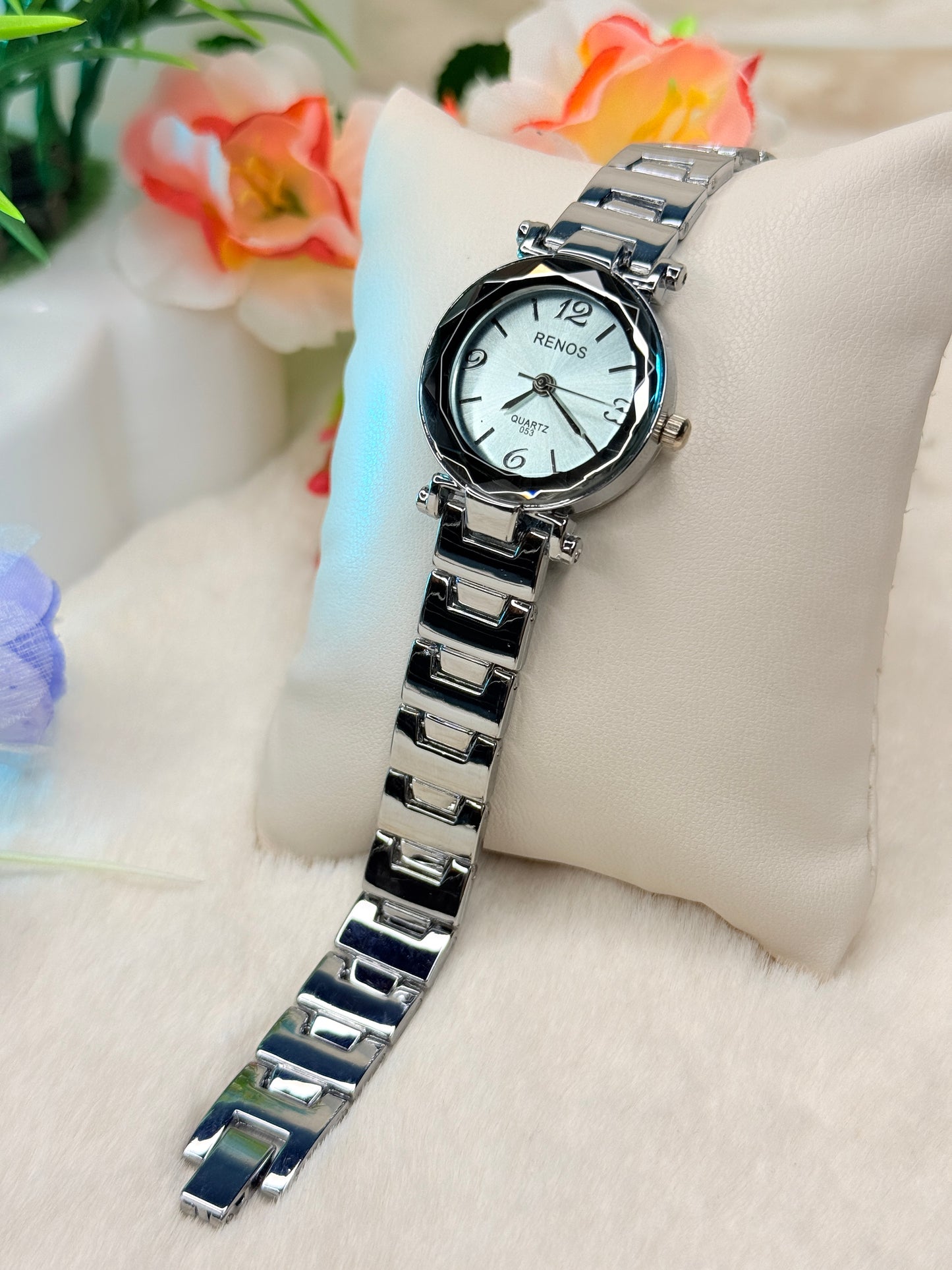 Ladies premium watch + ফ্রী ডেলিভারি।