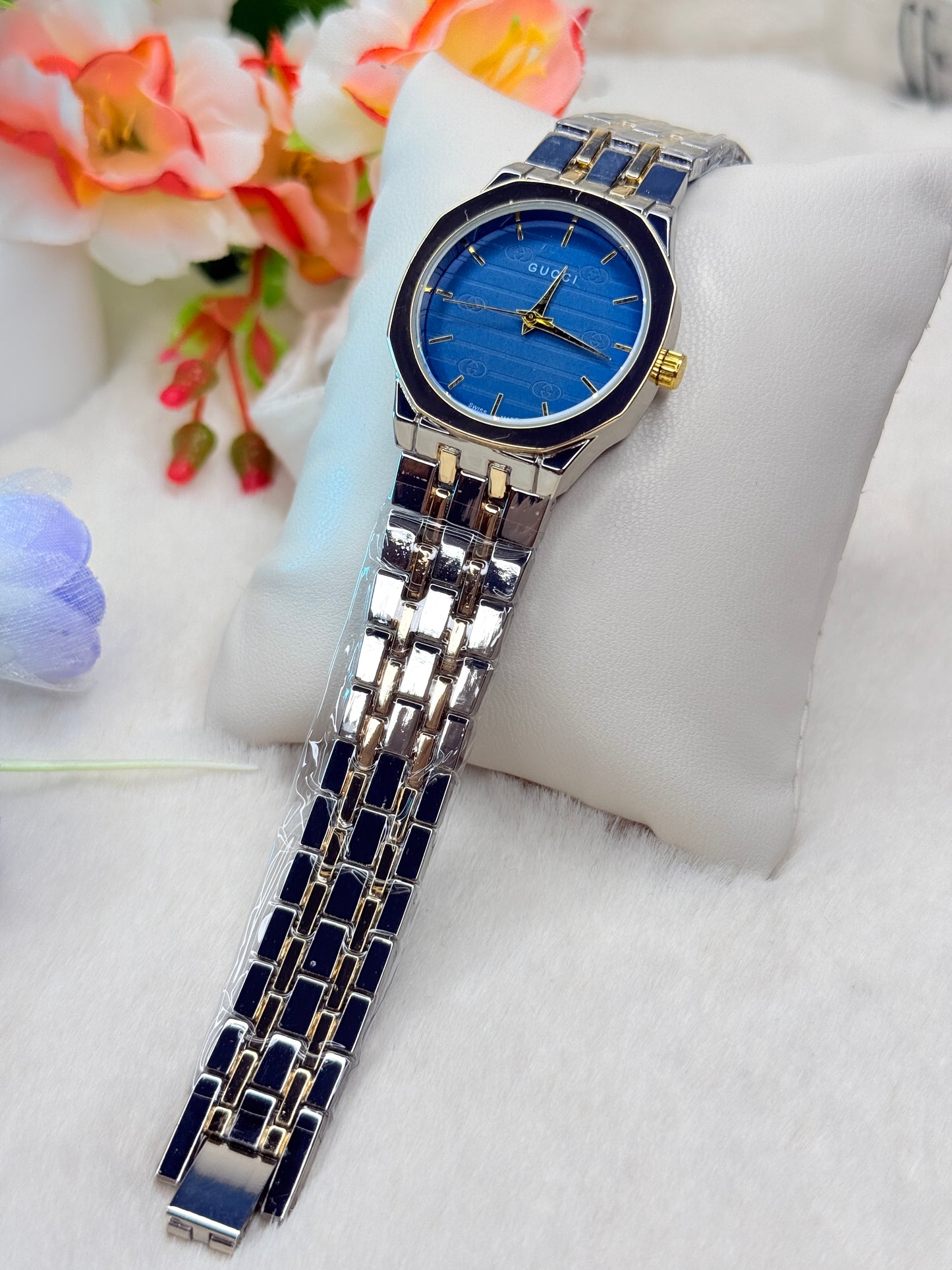 Ladies premium watch + ফ্রী ডেলিভারি।