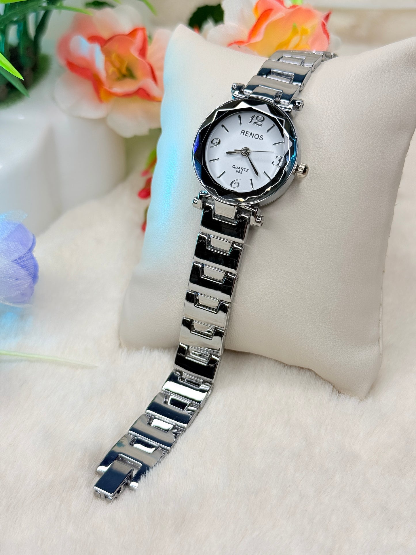 Ladies premium watch + ফ্রী ডেলিভারি।