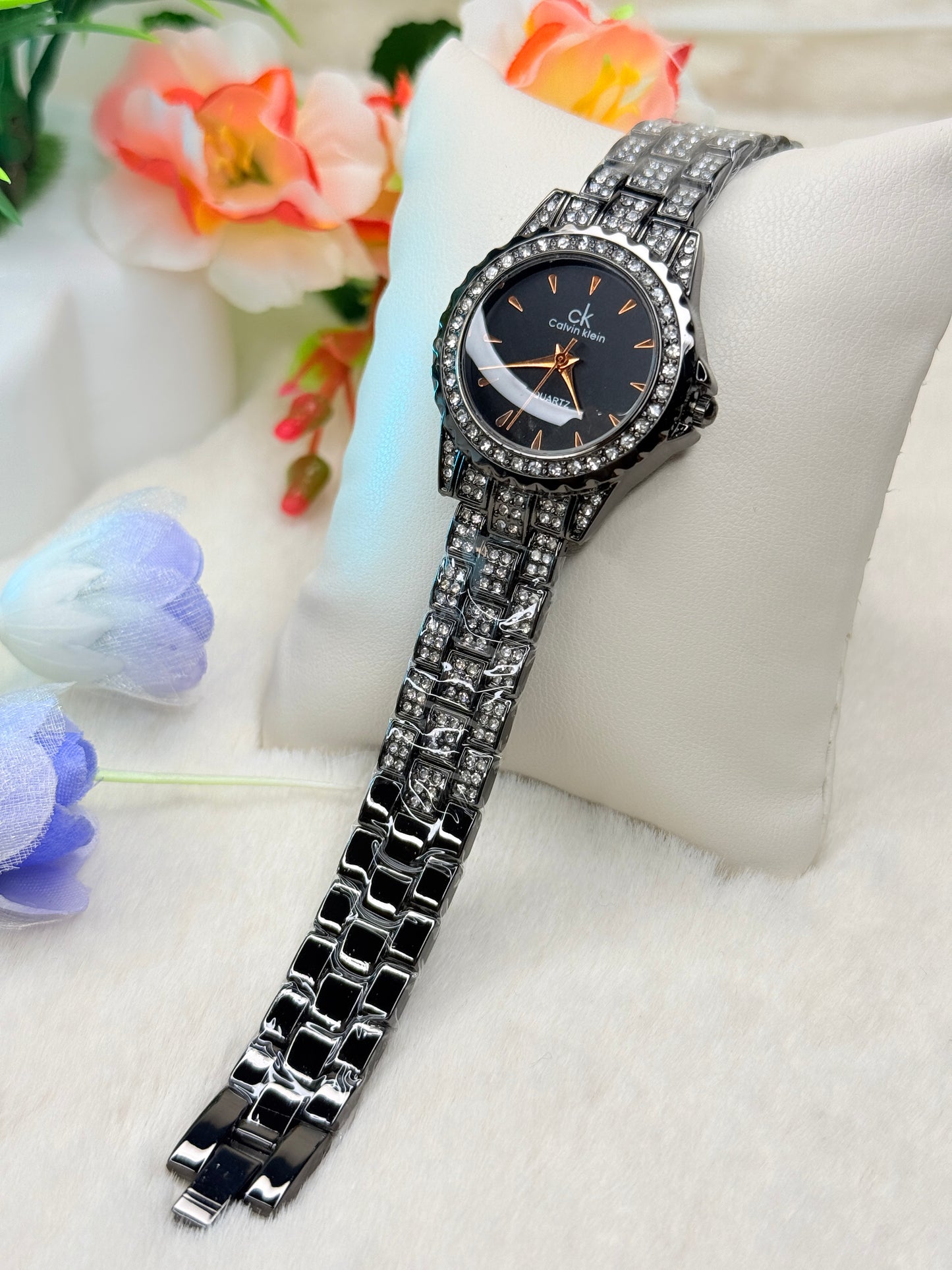 Ladies premium watch + ফ্রী ডেলিভারি।