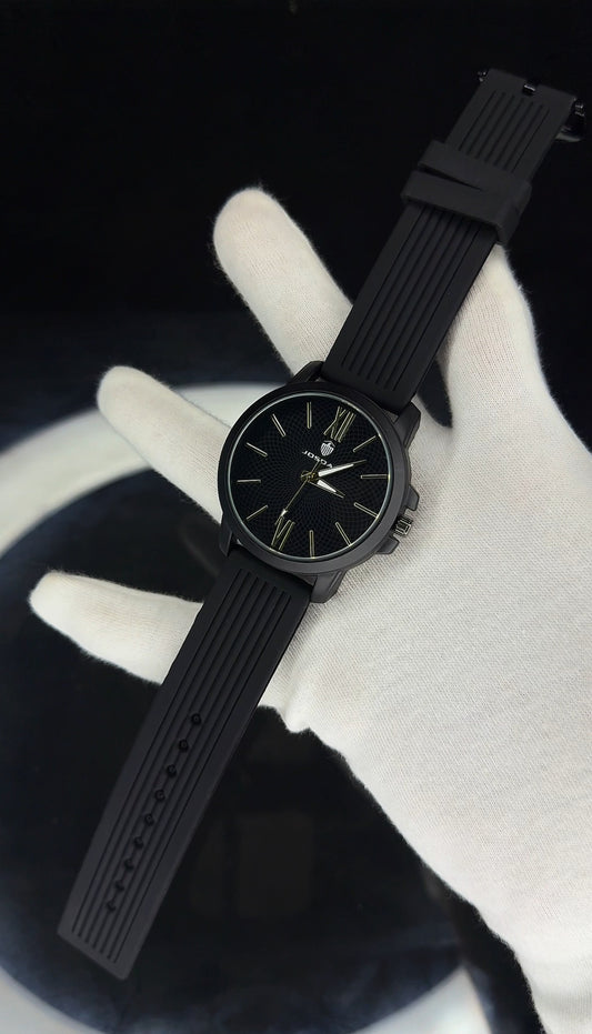 স্টাইল ও আরামের সুন্দর সমন্বয়—𝐉𝐨𝐬𝐝𝐞𝐜 𝐖𝐚𝐭𝐜𝐡