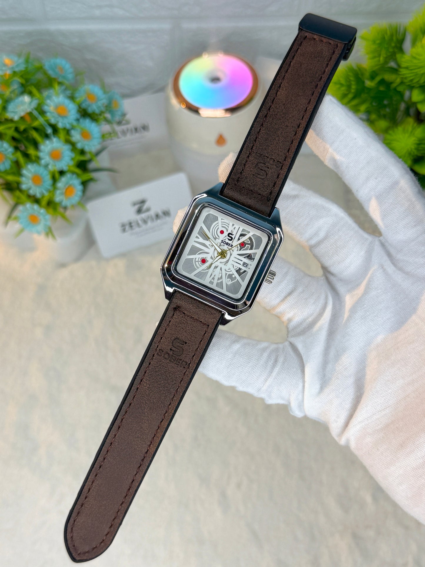 𝐏𝐫𝐞𝐦𝐢𝐮𝐦 𝐌𝐚𝐠𝐧𝐞𝐭𝐢𝐜 𝐒𝐭𝐫𝐚𝐩 𝐖𝐚𝐭𝐜𝐡 𝐰𝐢𝐭𝐡 𝐃𝐚𝐭𝐞 𝐃𝐢𝐬𝐩𝐥𝐚𝐲